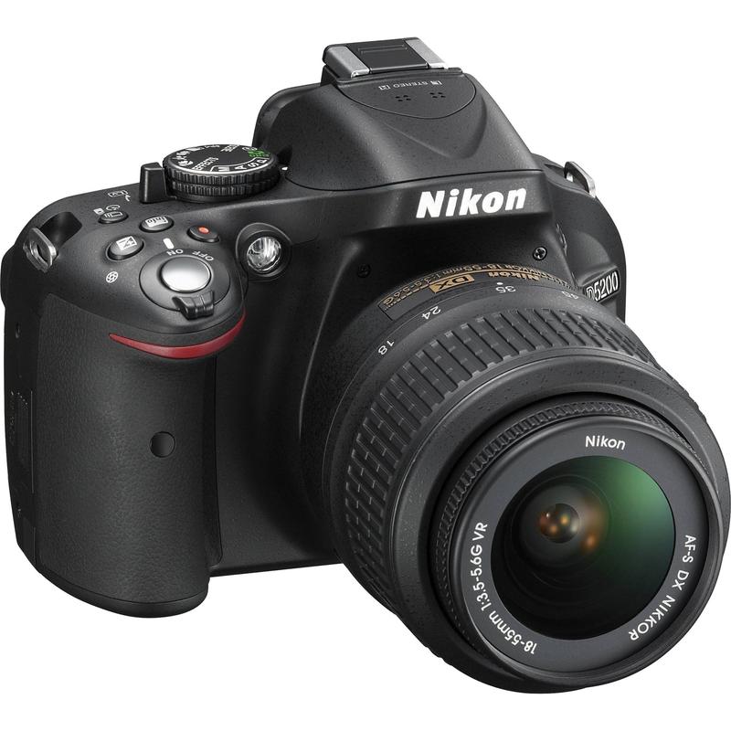 Câmera Nikon D5200 DSLR preta com lente 18-55 mm 24MP - Câmera